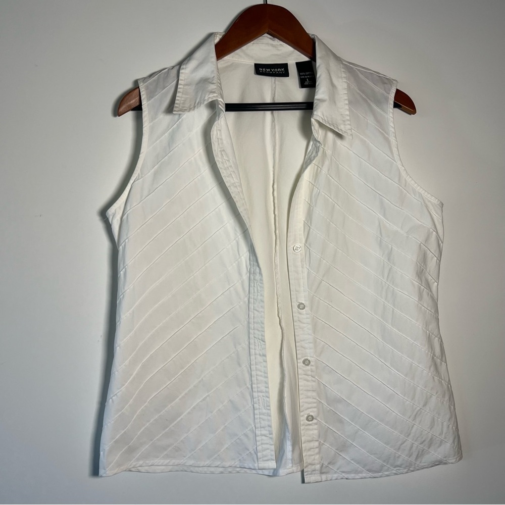 ÑEW YORK COMPANY TANK TOP BLOUSE - Picture 12 of 16